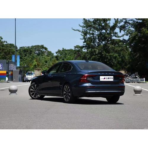 The newest Volvo S60 2023 T8 EWD Hybrid Long Range 4WD Smart Sport 2.0T 310 hp L4 plug-in hybrid ev car cars used vehicles cheap